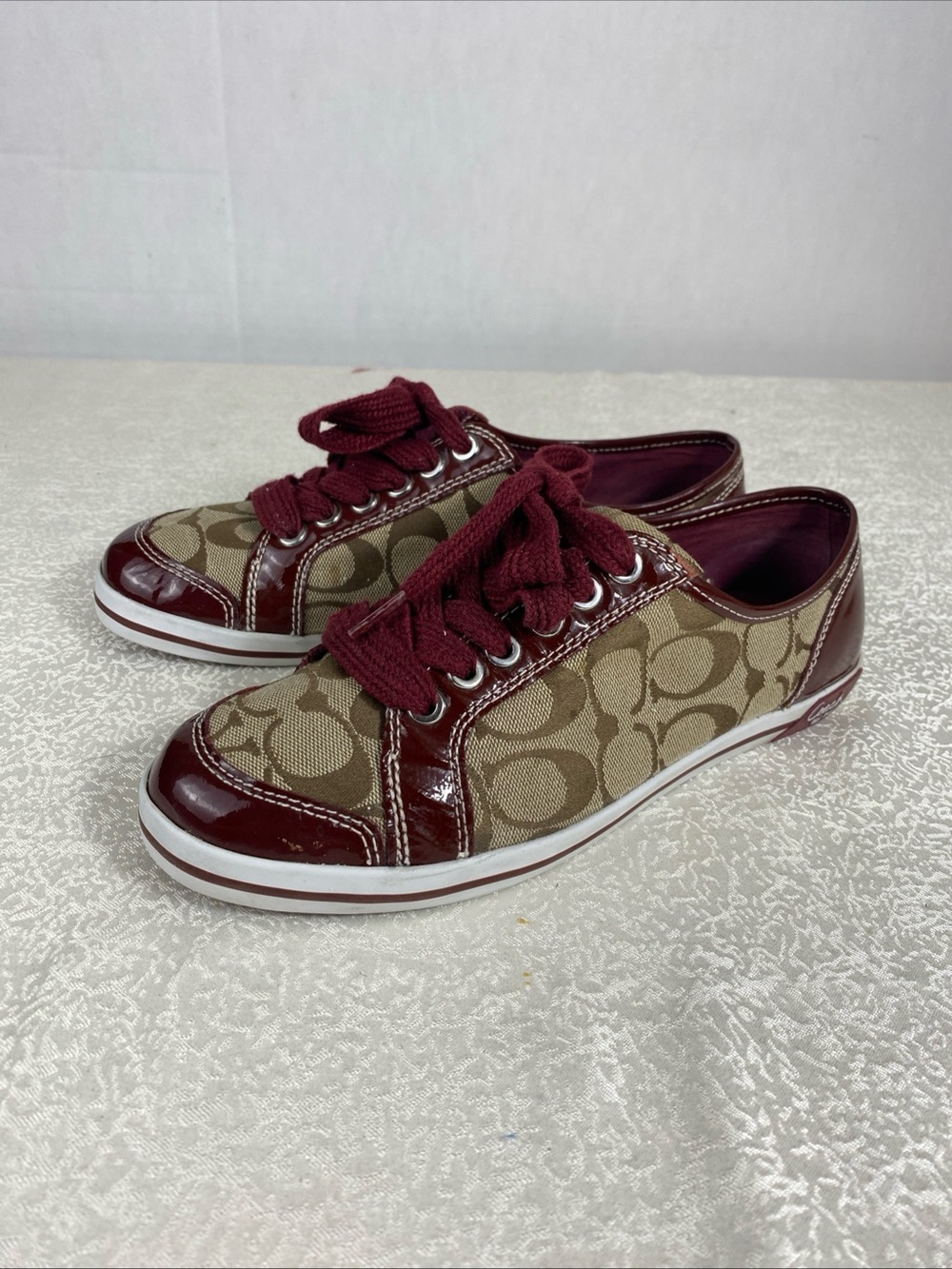 Coach Brodi Women’s 8B Sneakers Burgundy Monogram C Signature Patent Leather